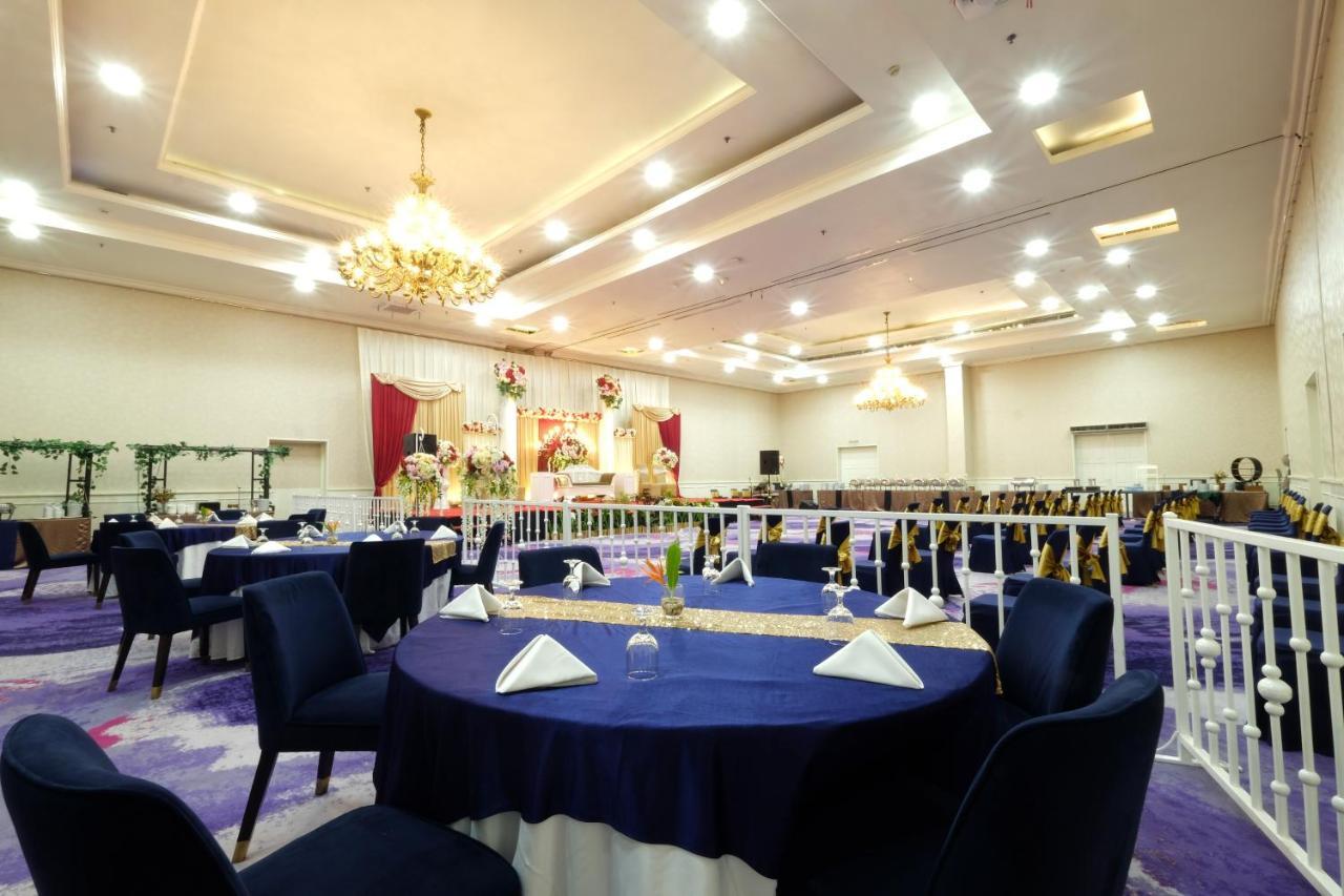 Aryaduta Makassar Ngoại thất bức ảnh
