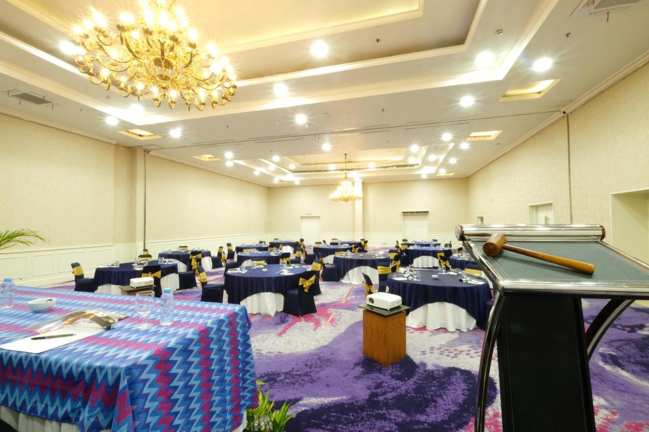 Aryaduta Makassar Ngoại thất bức ảnh