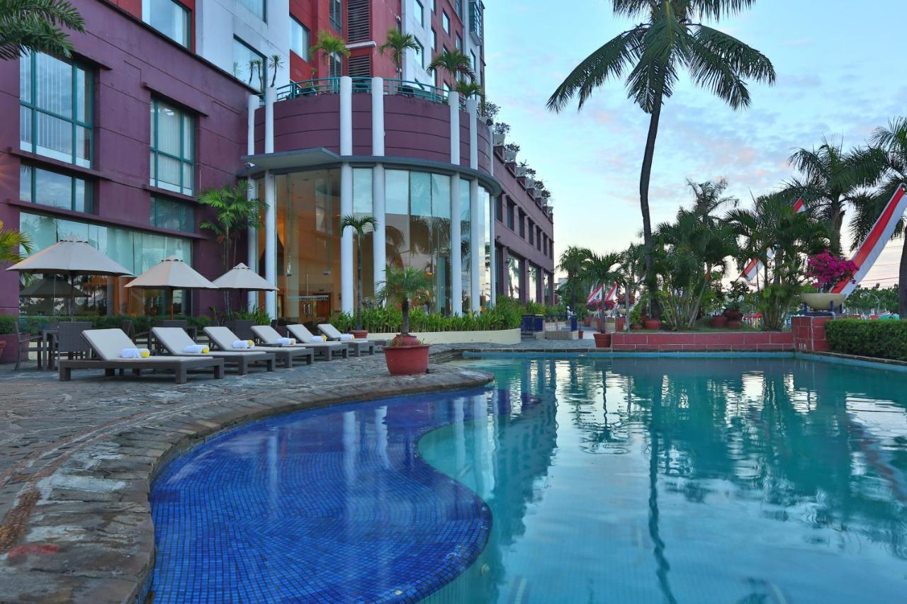 Aryaduta Makassar Ngoại thất bức ảnh