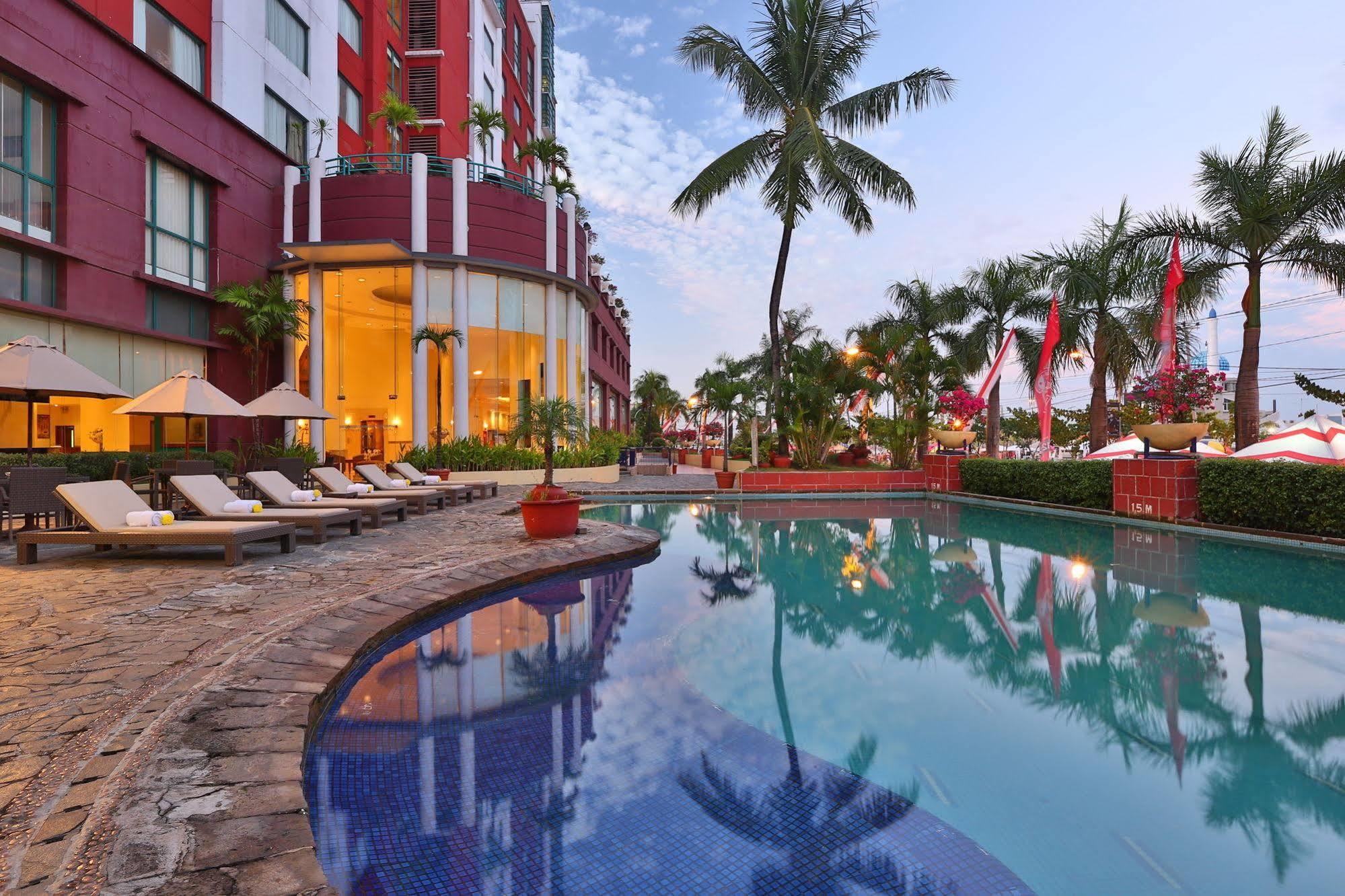 Aryaduta Makassar Ngoại thất bức ảnh
